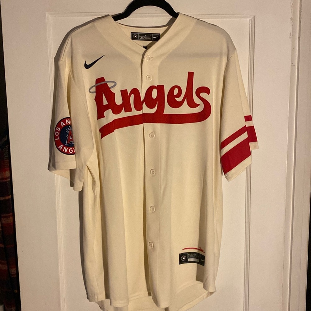 Mike Trout City Connect jersey #27 Angels size L